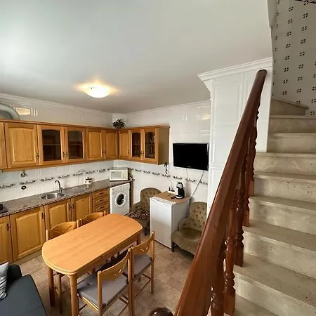 100 Meters From The Beach! Rua Da Regeneração Apartamento *