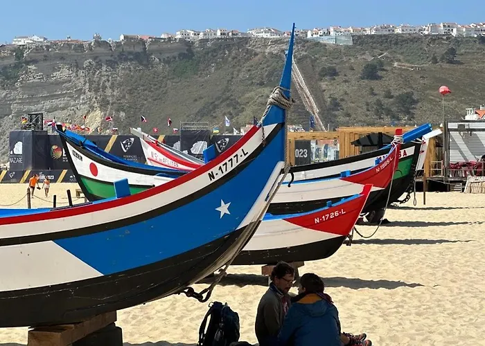 100 Meters From The Beach! Rua Da Regeneracao * Nazare